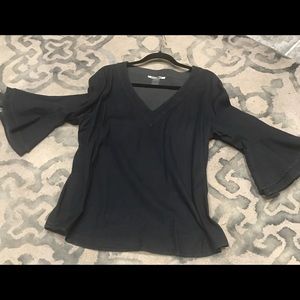 Denim Bell Sleeve blouse. Gently worn. lt weight